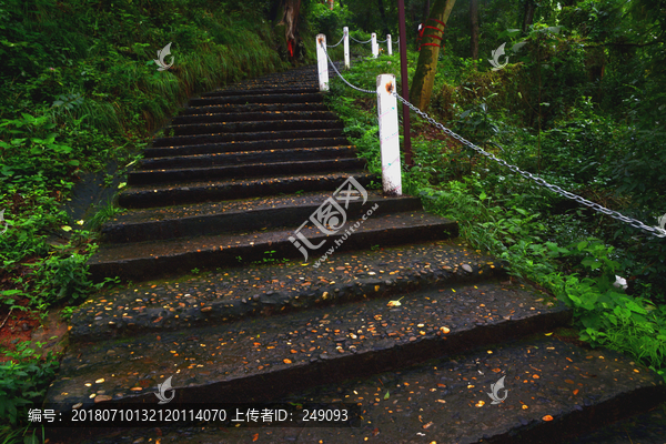 遂宁风光灵泉寺