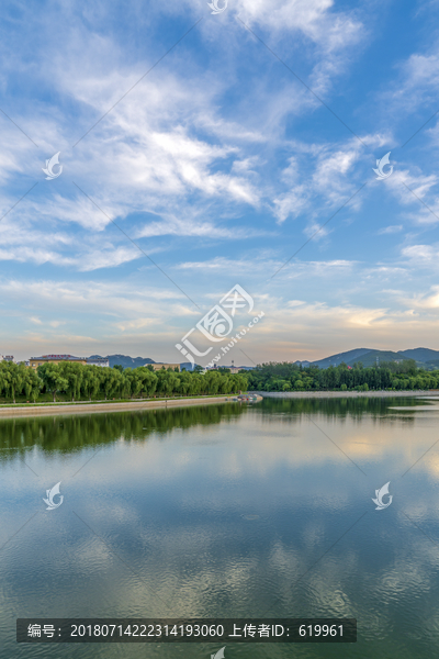 青州南阳湖碧水蓝天风景