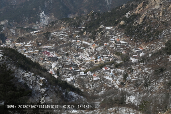 山东青岛寨上崂山雪景