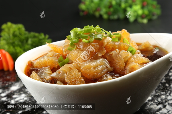 老醋蜇頭