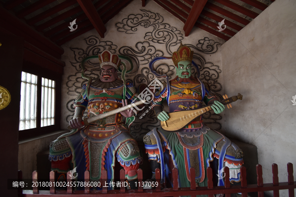 南响堂寺山门