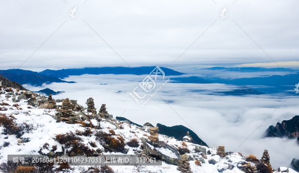 太白山雪景云海