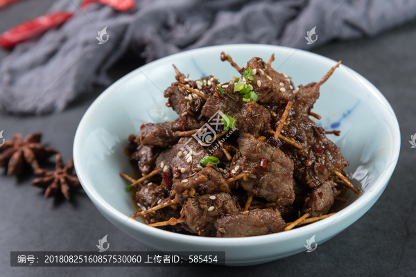 麻辣牙签牛肉