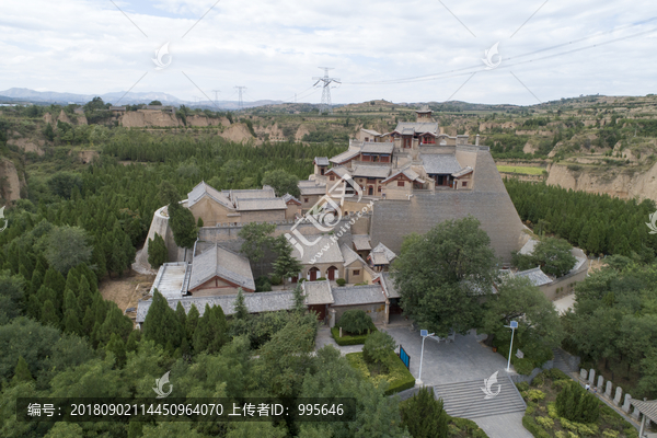 夏縣堆云洞