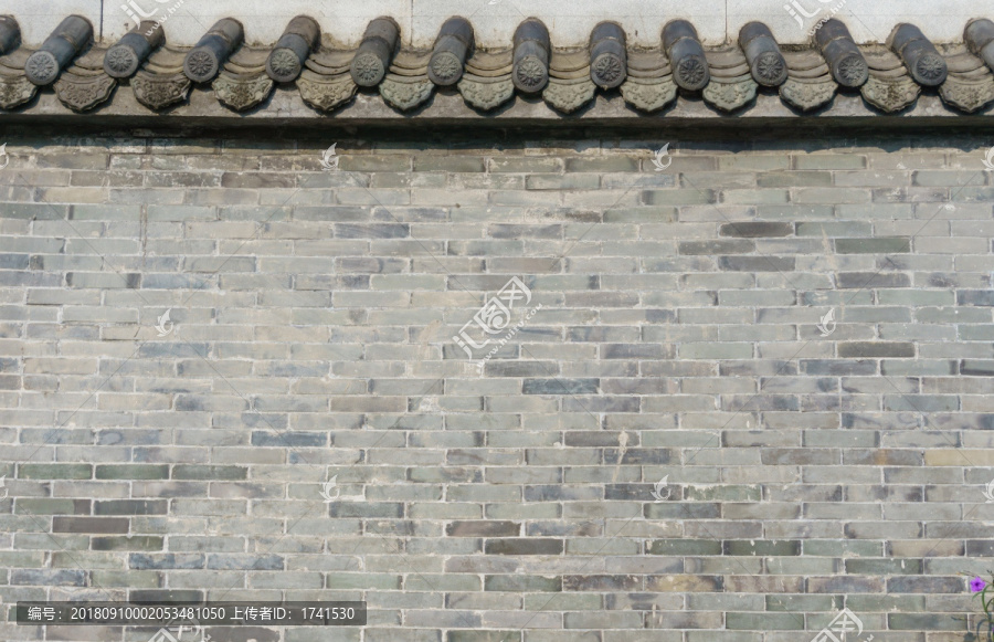 青瓦砖墙
