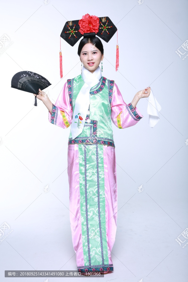 清朝服饰女装图片