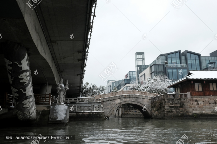 運(yùn)河兩岸-匯圖網(wǎng) www.fosd68.com 運(yùn)河兩岸