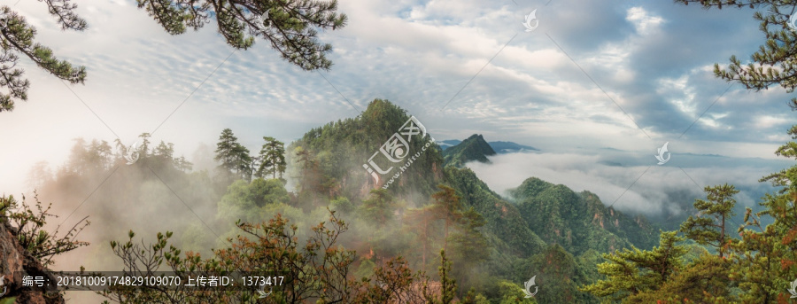 天水石门烟雨