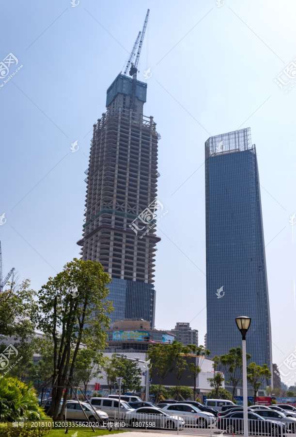 建设中的东莞国贸中心