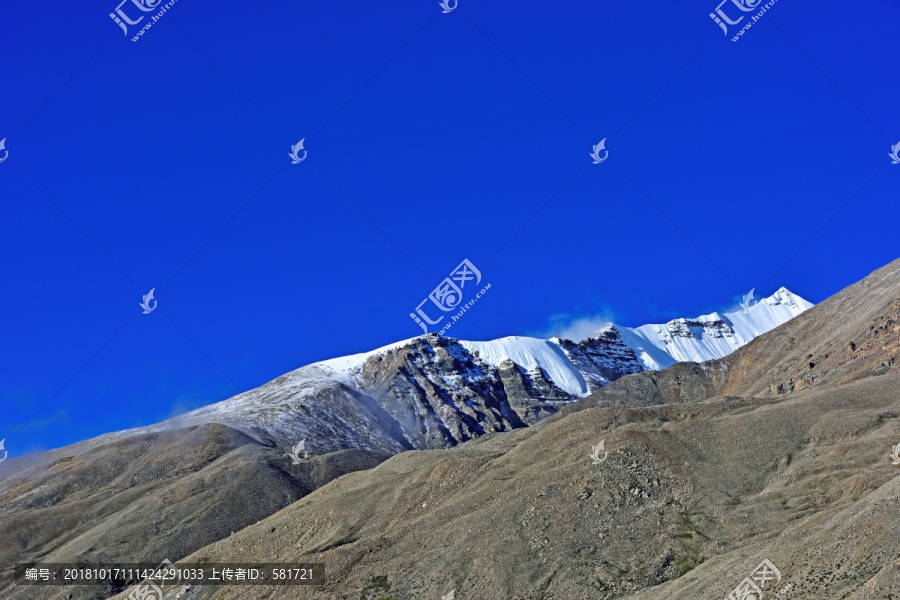 高原雪山