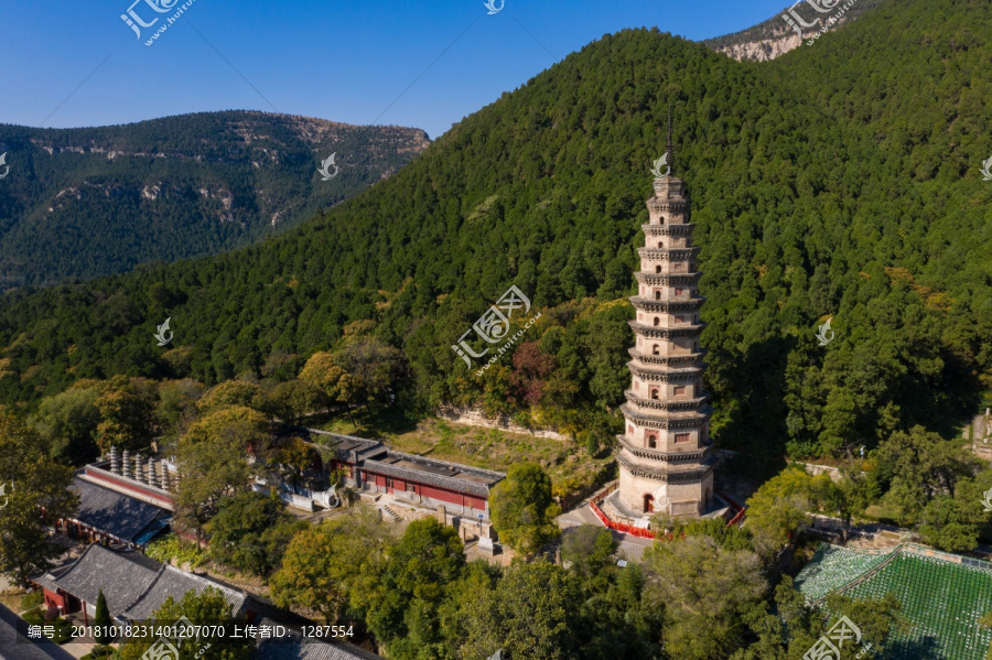 灵岩寺