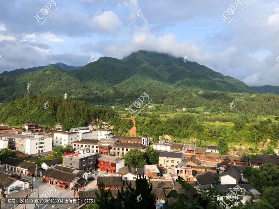 华阳古镇全景