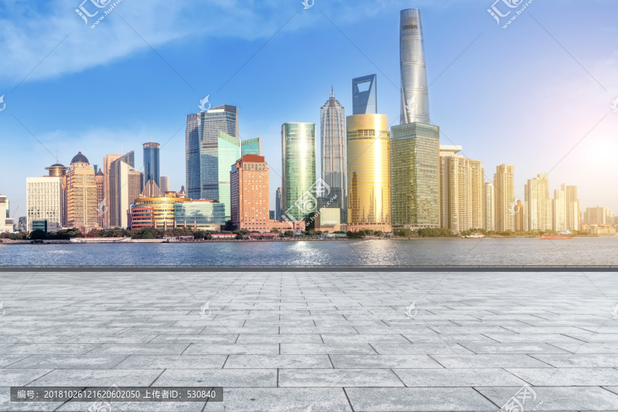 地砖路面和上海陆家嘴金融区