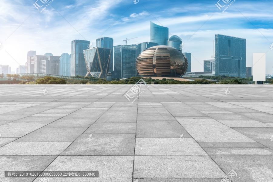 地面划线和杭州现代建筑群