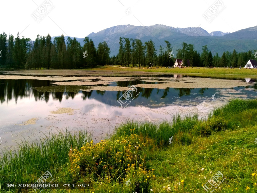 喀纳斯湖光山色