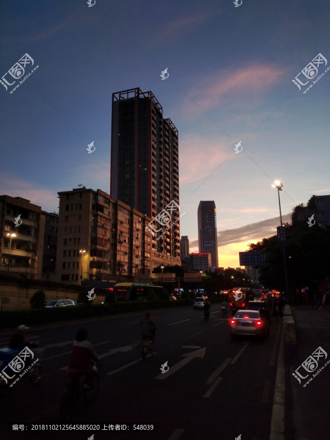 晓港夕阳