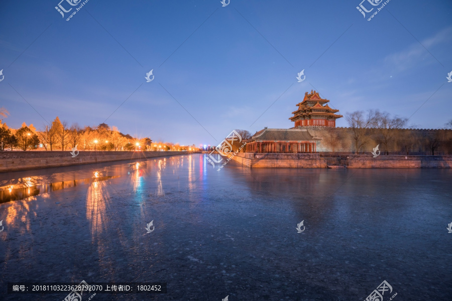 北京故宫角楼夜晚