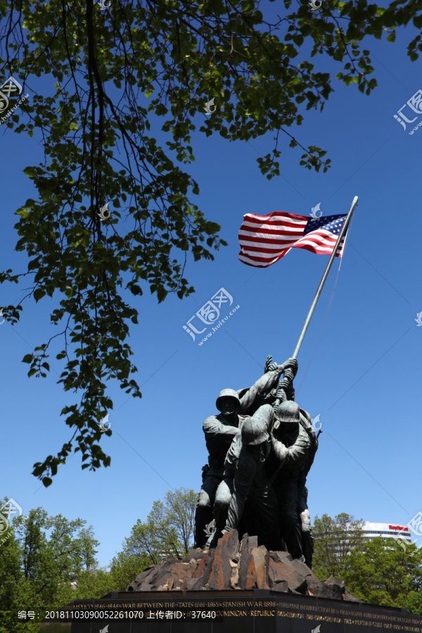 华盛顿国家公墓雕塑