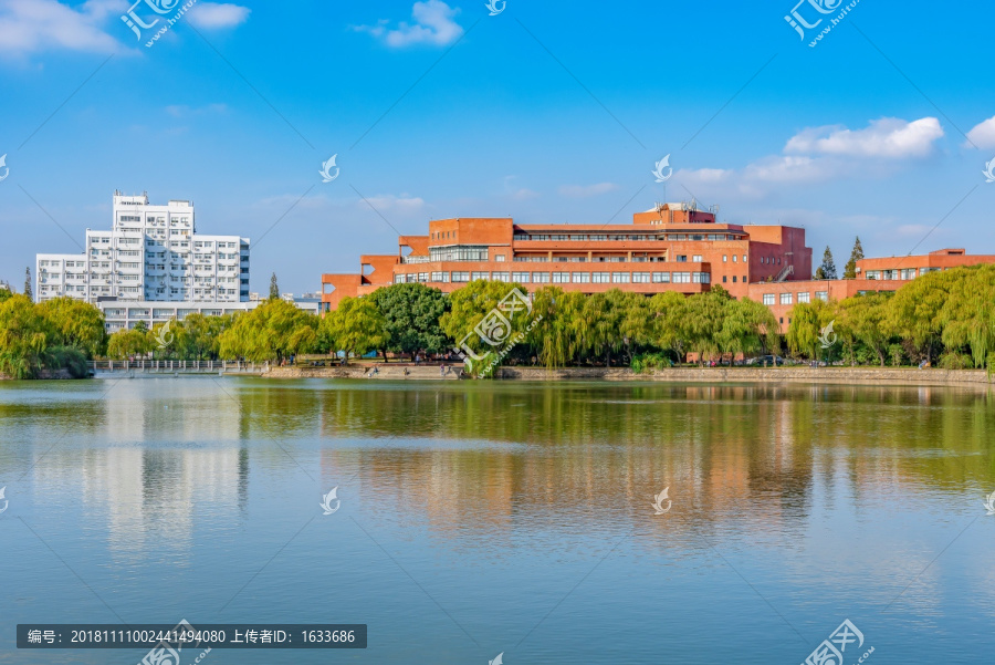 交通大学内景色