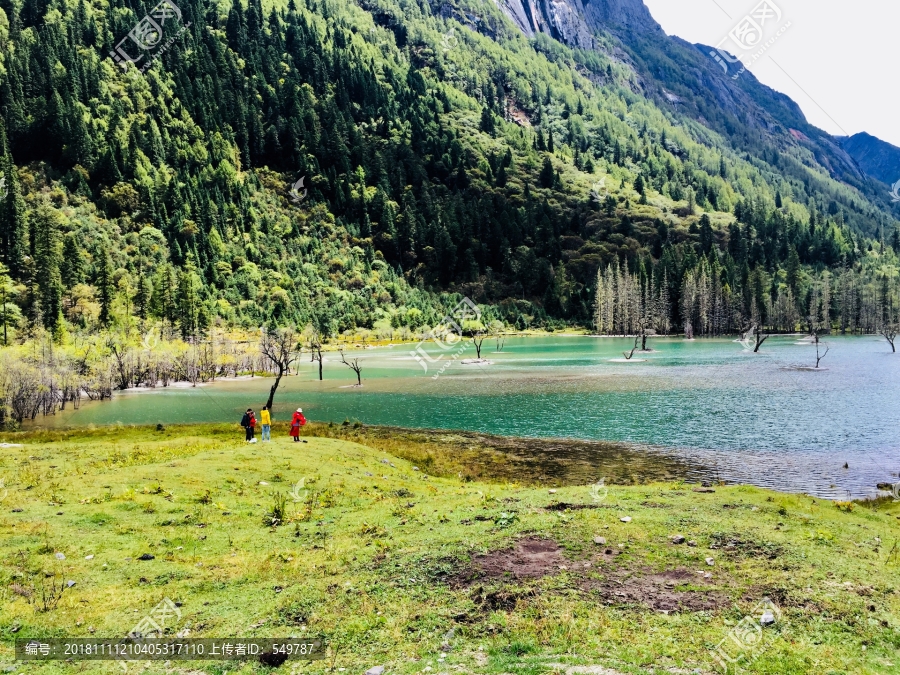 高山湖泊