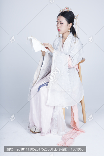 传统古装汉服美女图片大全