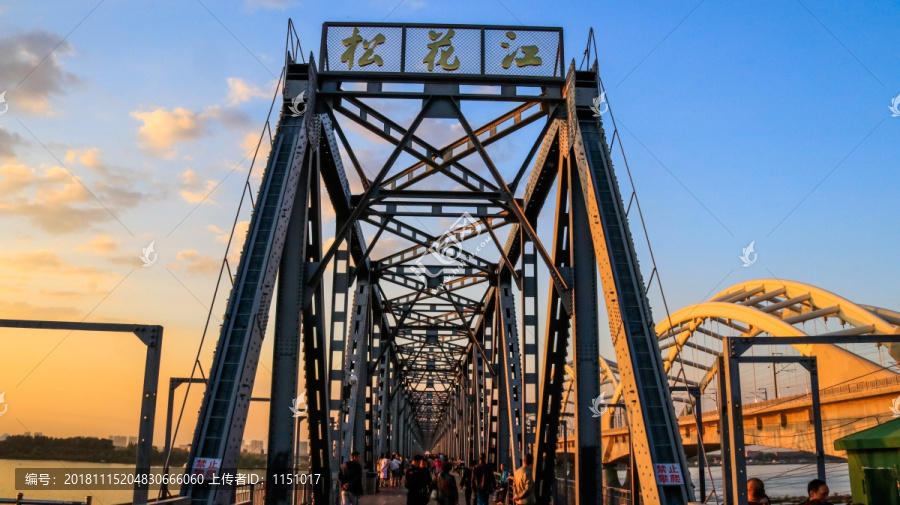 松花江铁桥