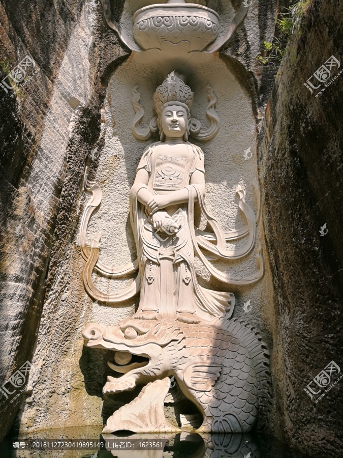 大佛寺景区,滴水穿石