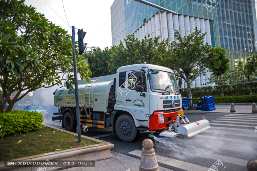 洒水车