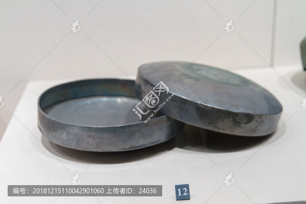 山東博物館展品戰國銀盒