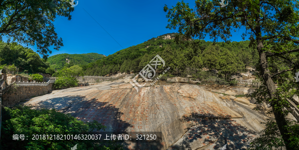 泰山经石峪宽屏大图