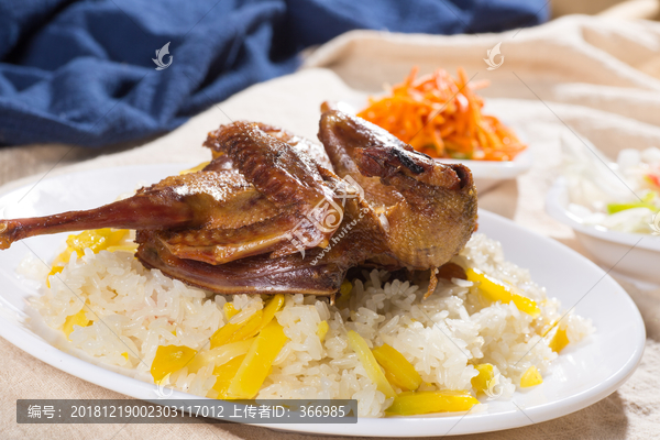 鸽子肉抓饭