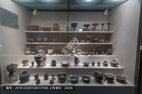 山东博物馆展品陶器