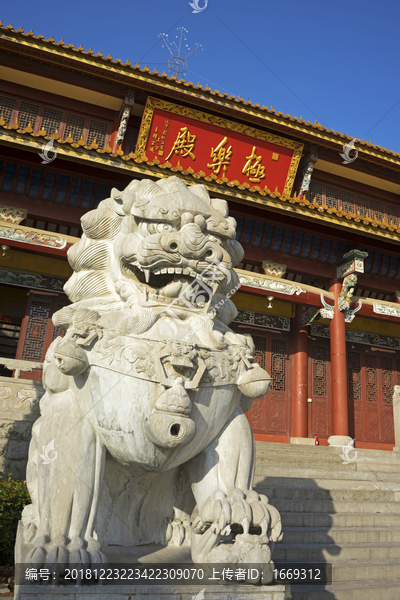 獅子雕塑