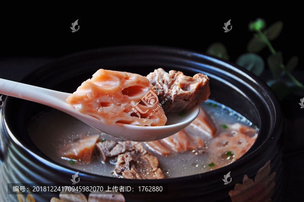 排骨藕湯