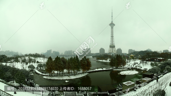 湖南株洲炎帝广场神农塔雪景