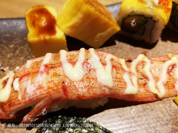 长脚蟹肉寿司
