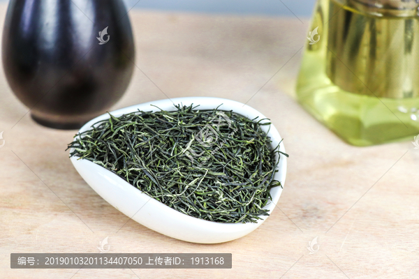 绿茶新茶茶汤干茶