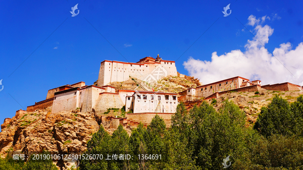 西藏江孜宗山古堡红河谷