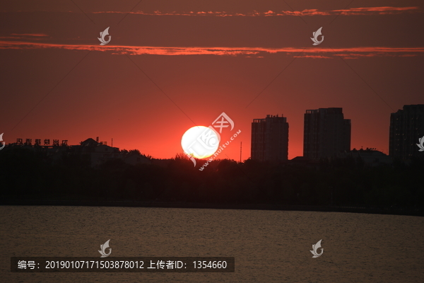 夕阳西下图