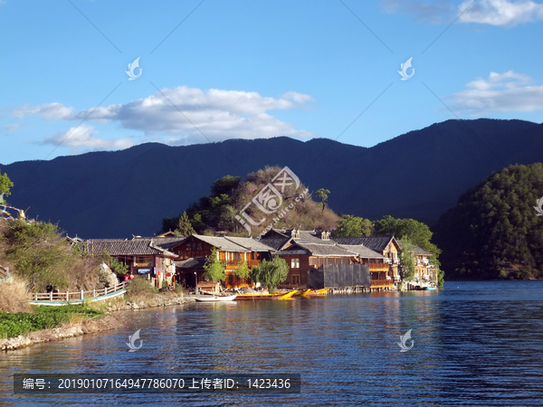 泸沽湖风光