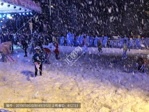 圣诞人造飘雪