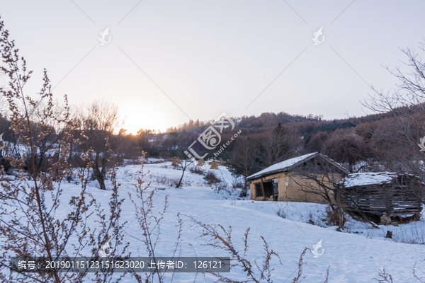 松岭雪村