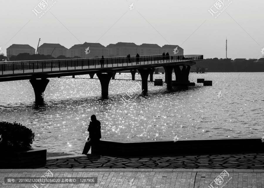 金鸡湖景观大桥