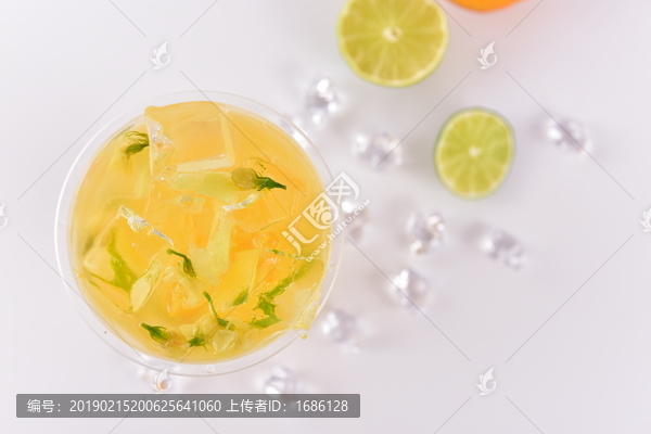 茉莉菊花茶