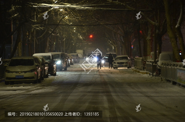 街道雪景