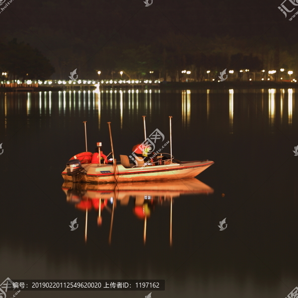 湖泊夜景风光