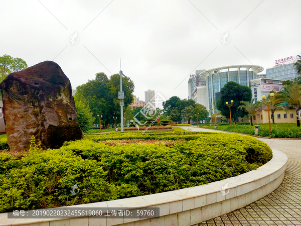 城市广场绿化风景