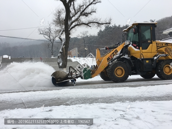 清雪车清雪