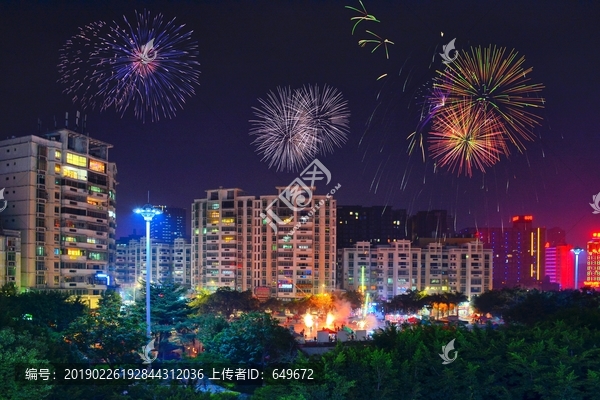 烟花爆竹夜景