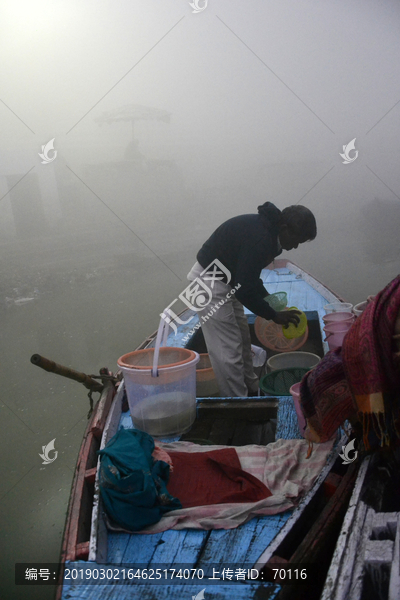 雾中恒河